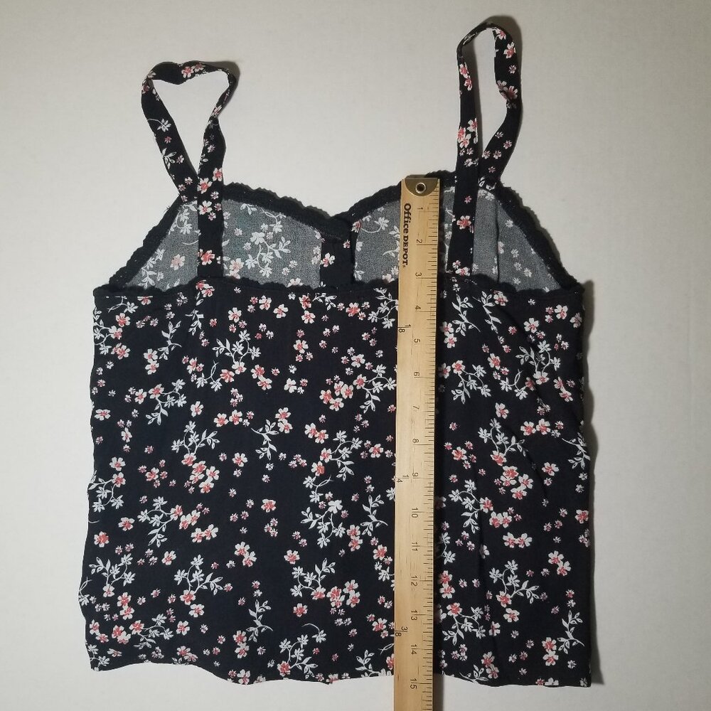Cotton On Black Floral Patterned Cropped Tank Top - Picture 5 of 7